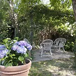 Casa Ugo * Поппи